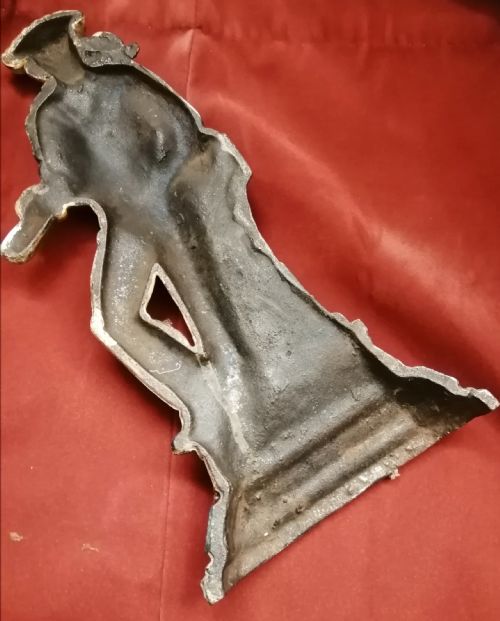 ANTIQUE DOOR STOP BRITAIN'S PRIDE METAL FIGURE - ADDITIONAL PHOTO 6