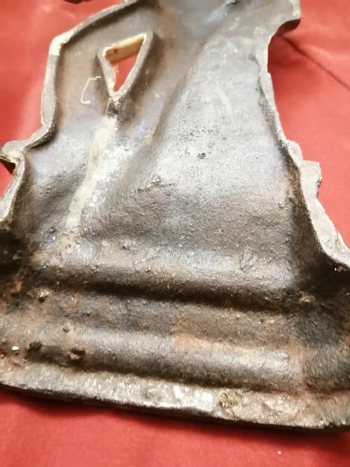 ANTIQUE DOOR STOP BRITAIN'S PRIDE METAL FIGURE - ADDITIONAL PHOTO 7