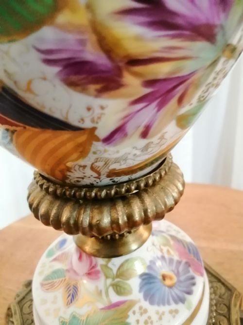 ANTIQUE FRENCH PARIS PORCELAIN TABLE LAMP - ADDITIONAL PHOTO 7