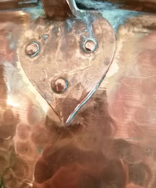 ARTS AND CRAFTS HAMMERED COPPER LOG BIN - ADDITIONAL PHOTO 5