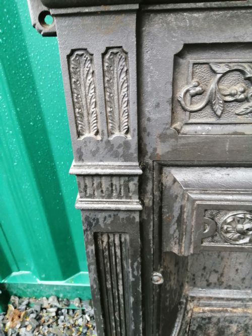 VICTORIAN CAST IRON FIREPLACE AND GRATE - ADDITIONAL PHOTO 8