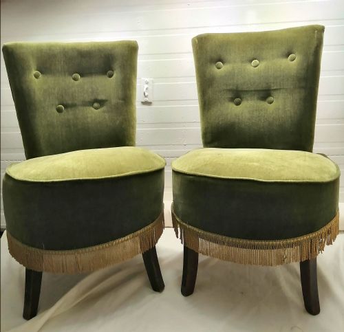 pair of 1920s cocktailoccasional chairs - CATEGORY: ANTIQUE CHAIRS - DATED 1920
