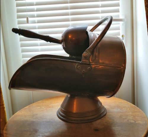 large victorian coal helmetscuttle - CATEGORY: ANTIQUE FIREPLACES - DATED 1850