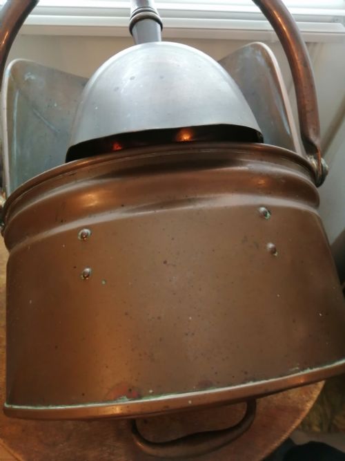 LARGE VICTORIAN COAL HELMETSCUTTLE - ADDITIONAL PHOTO 6