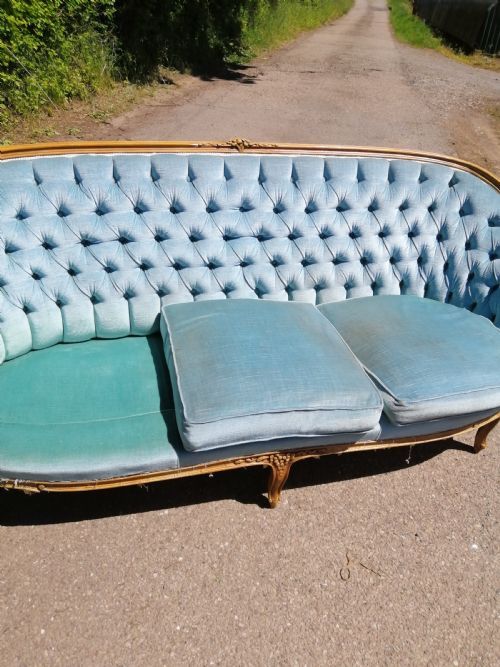 ANTIQUE FRENCH CARVED SOFA - ADDITIONAL PHOTO 6