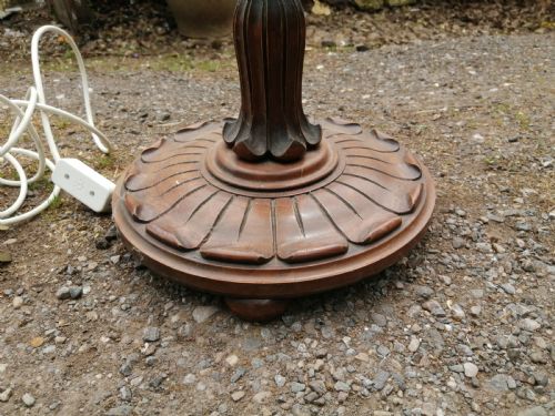 ANTIQUE ITALIAN WALNUT STANDARD LAMP - ADDITIONAL PHOTO 7