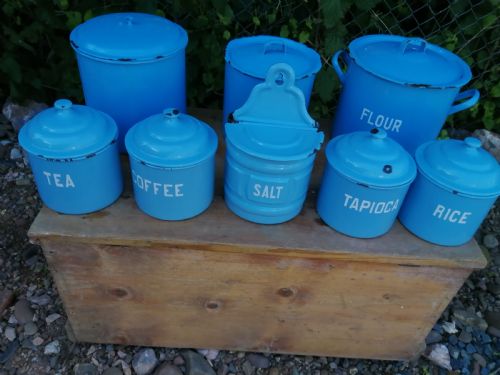 ANTIQUE 8 PIECE ENAMEL KITCHEN SET - ADDITIONAL PHOTO 10