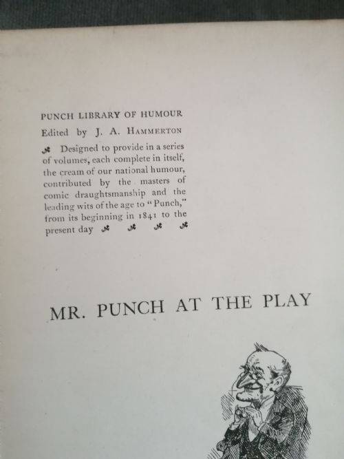ART'S AND CRAFTS BOOK TROUGH WITH ORIGINAL SET OF 25 PUNCHBOOKS - ADDITIONAL PHOTO 7