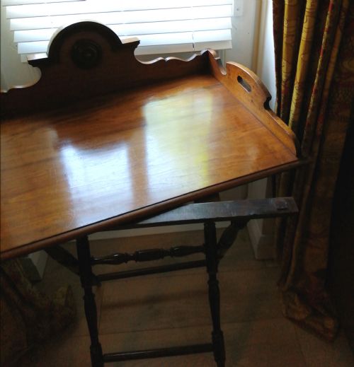 VICTORIAN WALNUT BUTLER'S TRAY ON STAND - ADDITIONAL PHOTO 3