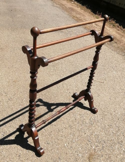 victorian mahogany 5 bar towel rail - CATEGORY: ANTIQUE MISCELLANEOUS - DATED VICTORIAN