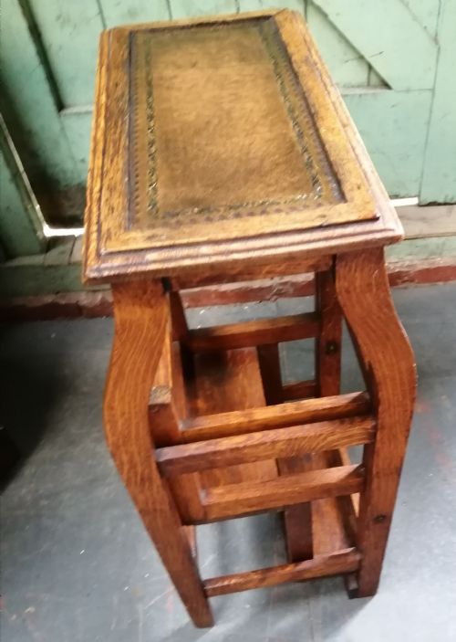 ANTIQUE OAK FOLDING LIBRARY STEPS - ADDITIONAL PHOTO 3