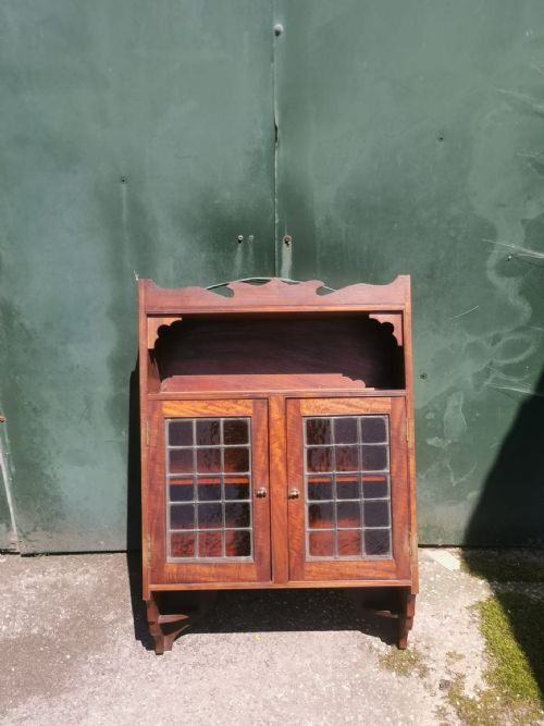 ART'S AND CRAFTS MAHOGANY WALL HANGING CABINET - ADDITIONAL PHOTO 1