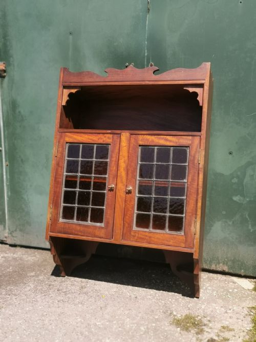 ART'S AND CRAFTS MAHOGANY WALL HANGING CABINET - ADDITIONAL PHOTO 3