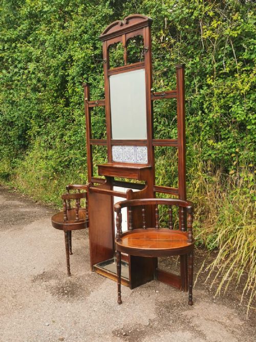 victorian walnut art's and crafts hallstand - CATEGORY: ANTIQUE FURNITURE - DATED 1890