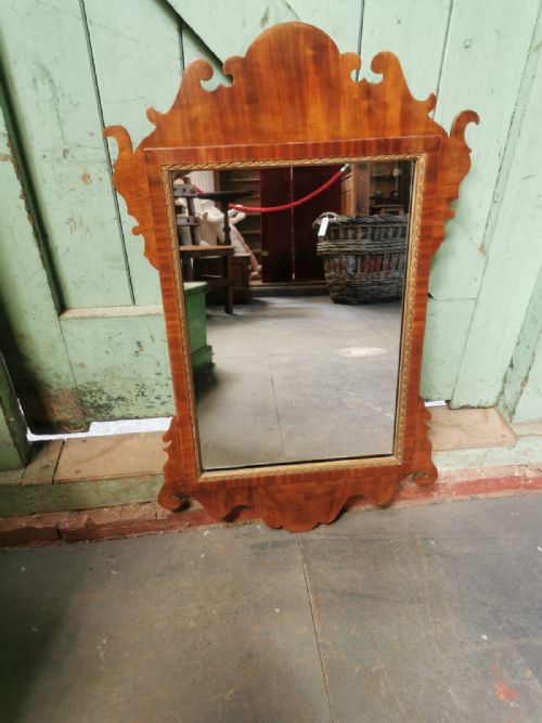 antique george 111 style mahogany wall mirror - CATEGORY: ANTIQUE MIRRORS - DATED 1900