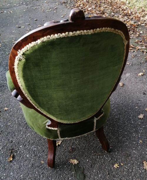 A VICTORIA ARMCHAIR - ADDITIONAL PHOTO 2