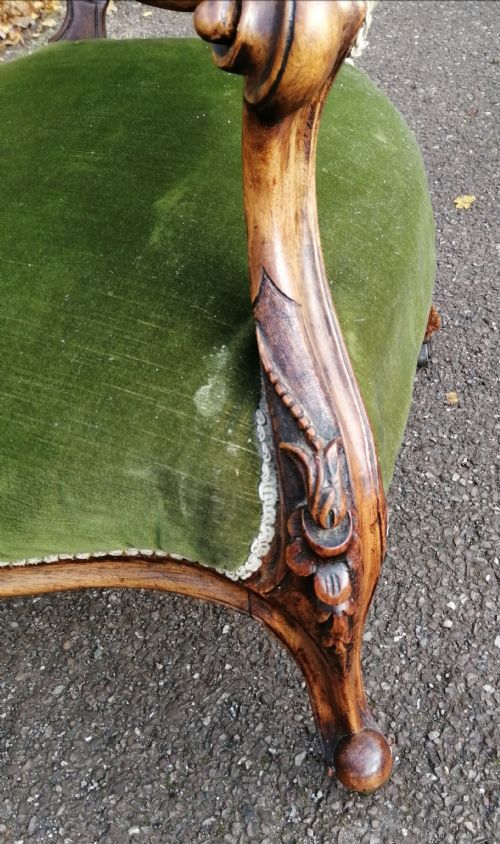 A VICTORIA ARMCHAIR - ADDITIONAL PHOTO 4