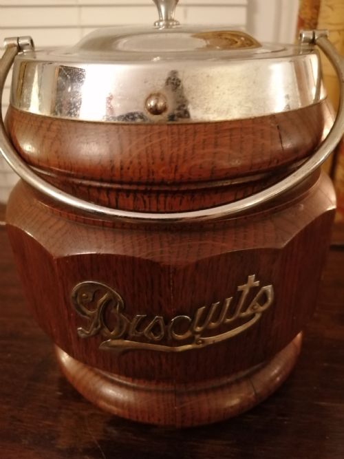 AN ANTIQUE OAK BISCUIT BARREL - ADDITIONAL PHOTO 4