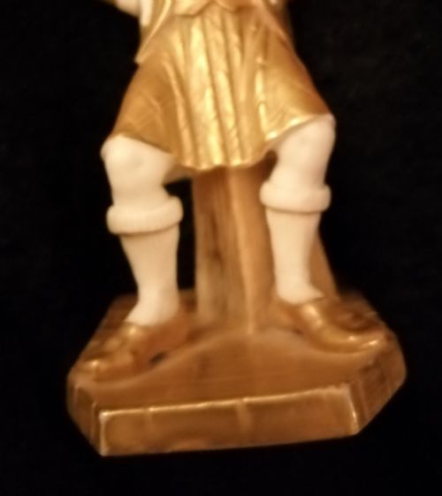 TWO ROYAL WORCESTER FIGURES DEPICTING A SCOTS MAN AND YANKY FROM COUNTRYS OF THE WORLD SERIES - ADDITIONAL PHOTO 10