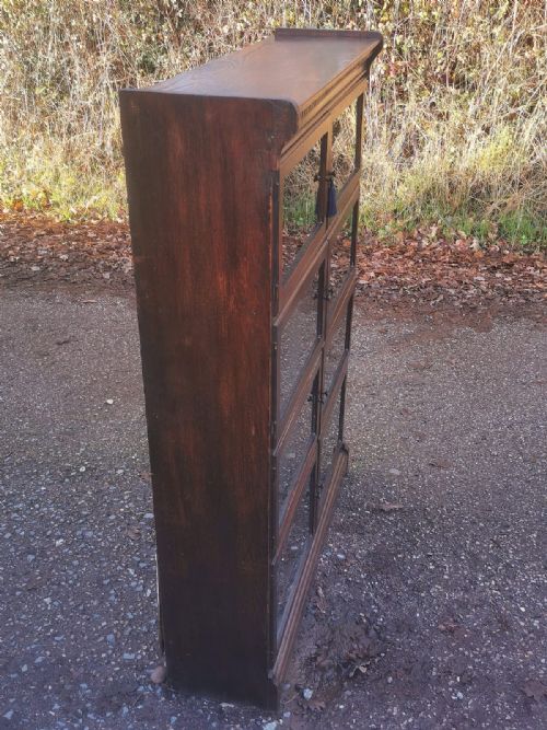 ANTIQUE 8 DOOR OAK BOOKCASE - ADDITIONAL PHOTO 2