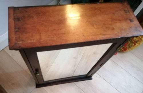ANTIQUE WALL CABINET WITH MIRROR DOOR - ADDITIONAL PHOTO 3