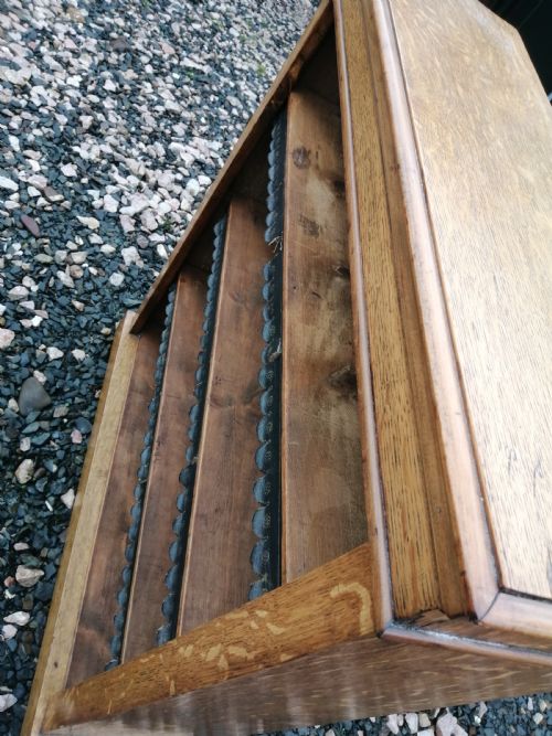VICTORIAN GOLDEN OAK OPEN BOOKCASE - ADDITIONAL PHOTO 2