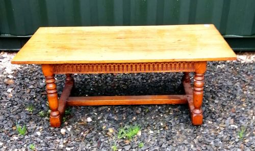 solid oak carved coffee table - CATEGORY: ANTIQUE TABLES - DATED 1930