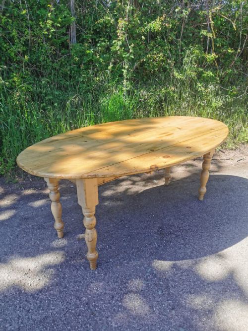 LARGE ANTIQUE PINE DINING TABLE WITH DROP LEAFS - ADDITIONAL PHOTO 3