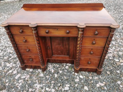 a fine victorian mahogany kneehole desk or dressing table - CATEGORY: ANTIQUE DESKS - DATED VICTORIAN