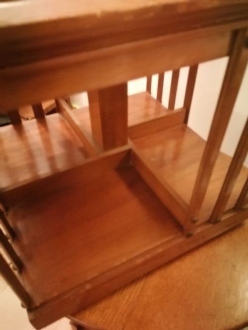 AN EDWARDIAN TABLE TOP MAHOGANY REVOLVING BOOKCASE - ADDITIONAL PHOTO 2