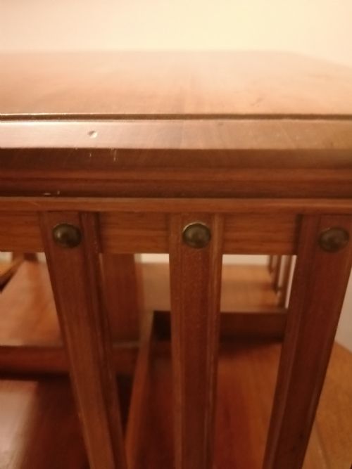 AN EDWARDIAN TABLE TOP MAHOGANY REVOLVING BOOKCASE - ADDITIONAL PHOTO 4