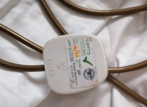 AN ANTIQUE ADJUSTABLE STANDARD LAMP - ADDITIONAL PHOTO 2