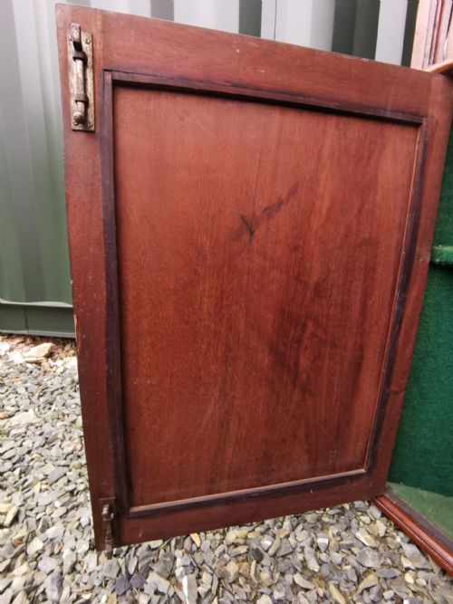 IMPRESIVE ANTIQUE GEORGE 111 COUNTRY HOUSE CORNER DISPLAY CABINET IN MAHOGANY - ADDITIONAL PHOTO 5