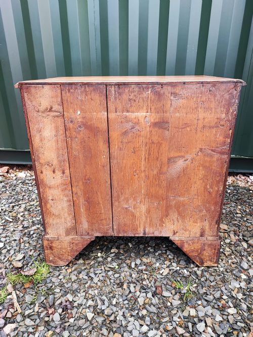 SMALL OAK GEORGIAN CHEST - ADDITIONAL PHOTO 1