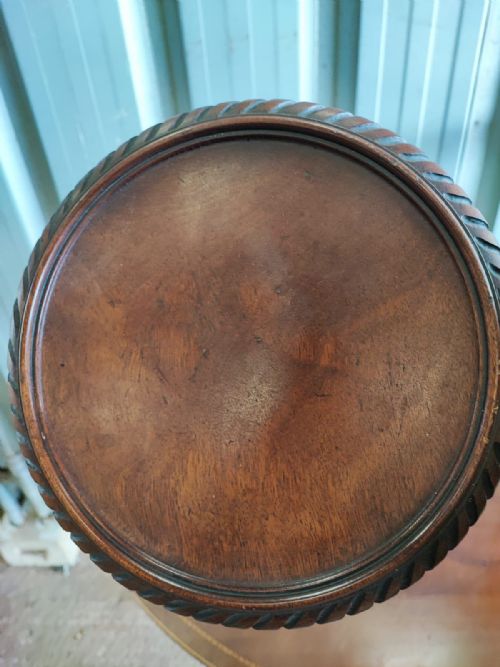 EDWARDIAN CARVED MAHOGANY WINE TABLE - ADDITIONAL PHOTO 1