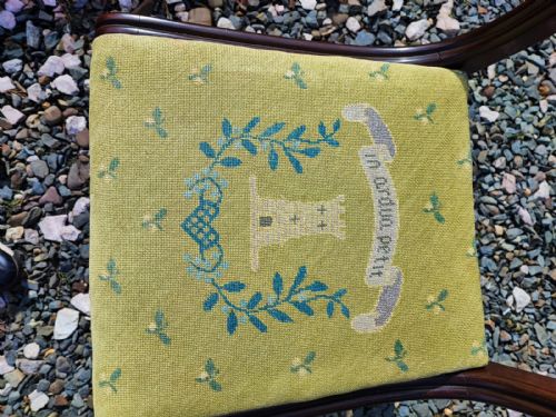 4 REGENCY CHAIRS WITH FINE NEEDLEWORK HERALDIC SEATS - ADDITIONAL PHOTO 1