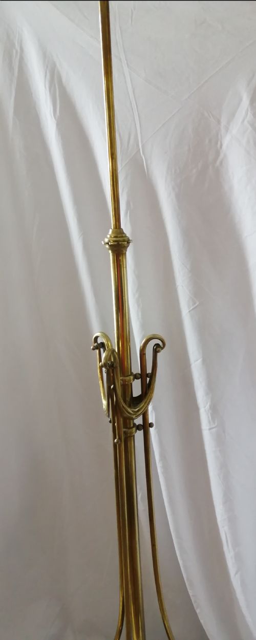 ART'S AND CRAFTS BRASS TELESCOPIC STANDARD LAMP - ADDITIONAL PHOTO 2