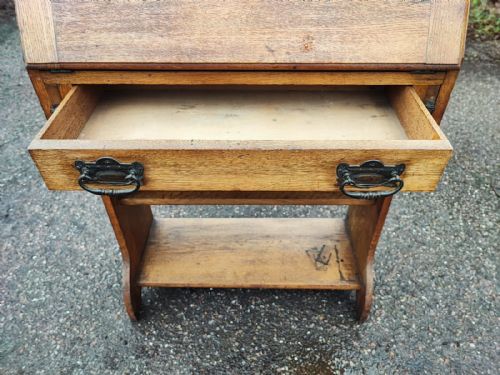 ART'S AND CRAFTS GOLDEN OAK BUREAU BOOKCASE - ADDITIONAL PHOTO 2