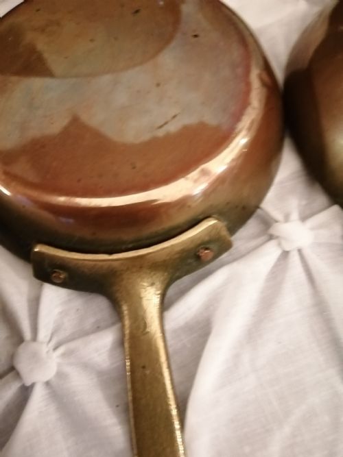 SET OF FRENCH COPPER AND BRASS PANS - ADDITIONAL PHOTO 9