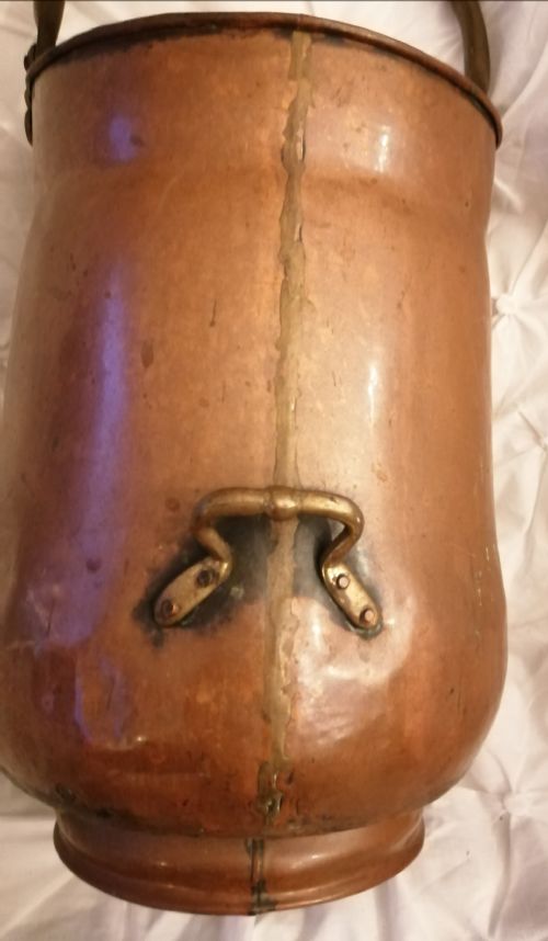 ANTIQUE COPPER AND BRASS TALL COAL SCUTTLE - ADDITIONAL PHOTO 5