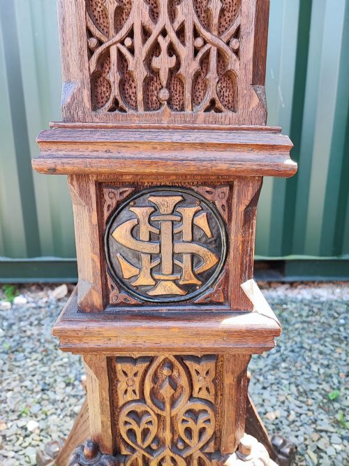 ANTIQUE CARVED OAK LECTURN - ADDITIONAL PHOTO 5