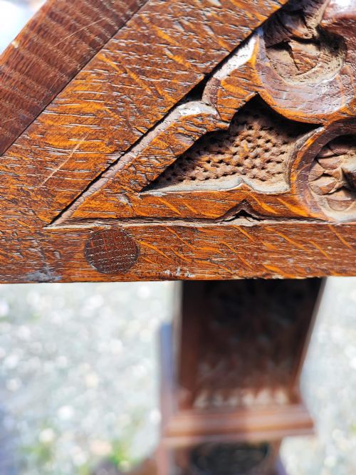 ANTIQUE CARVED OAK LECTURN - ADDITIONAL PHOTO 8