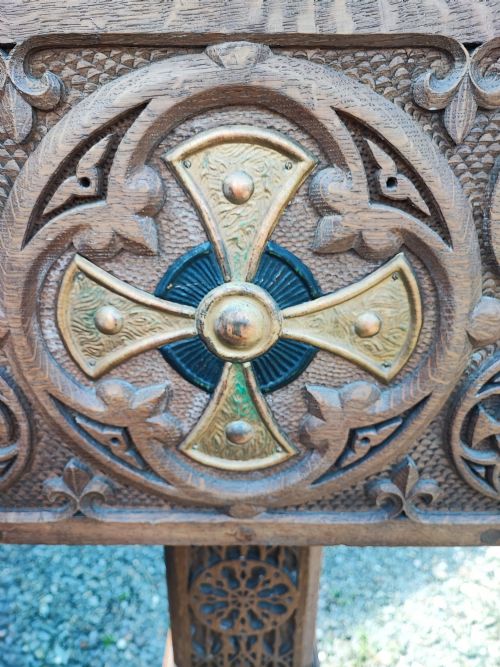 ANTIQUE CARVED OAK LECTURN - ADDITIONAL PHOTO 10