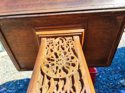 ANTIQUE CARVED OAK LECTURN - ADDITIONAL PHOTO 12