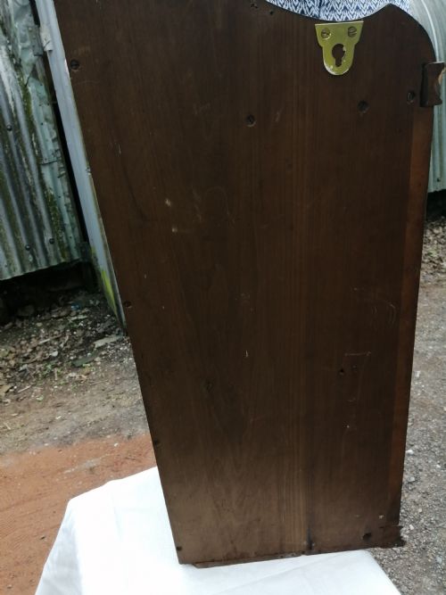 PRETTY EDWARDIAN SMALL CORNER CUPBOARD IN MAHOGANY - ADDITIONAL PHOTO 2