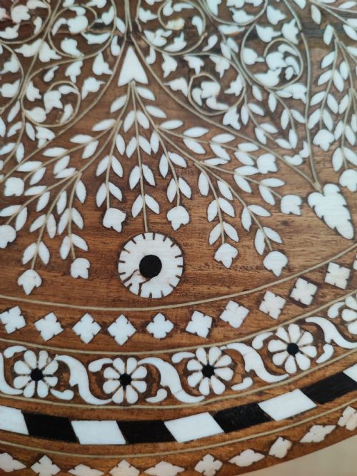 SUPERIOR ANTIQUE BONE AND EBONY ANGLO INDIAN HOSHIARPUR TABLE - ADDITIONAL PHOTO 6