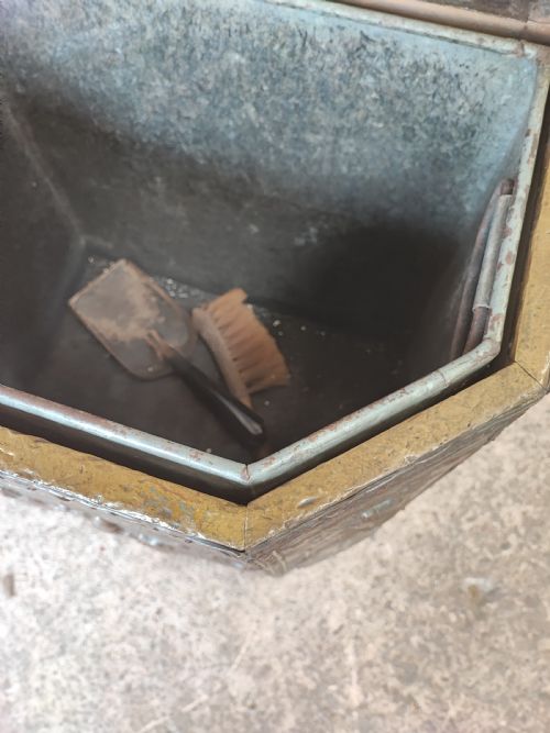 19C BRONZED LOG OR COAL BOX - ADDITIONAL PHOTO 2