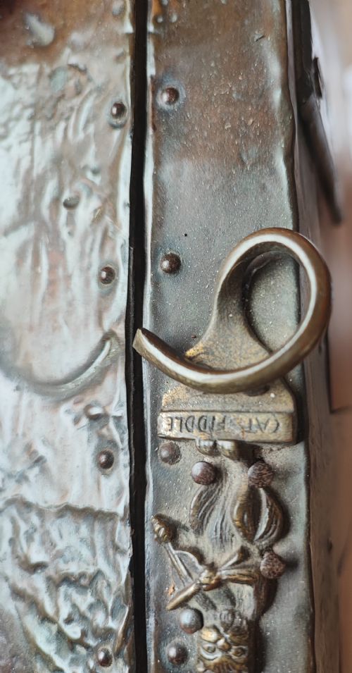 19C BRONZED LOG OR COAL BOX - ADDITIONAL PHOTO 7