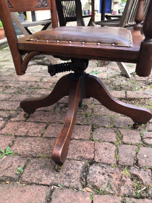 ART'S AND CRAFTS AMERICAN OAK SWIVEL DESK CHAIR - ADDITIONAL PHOTO 2