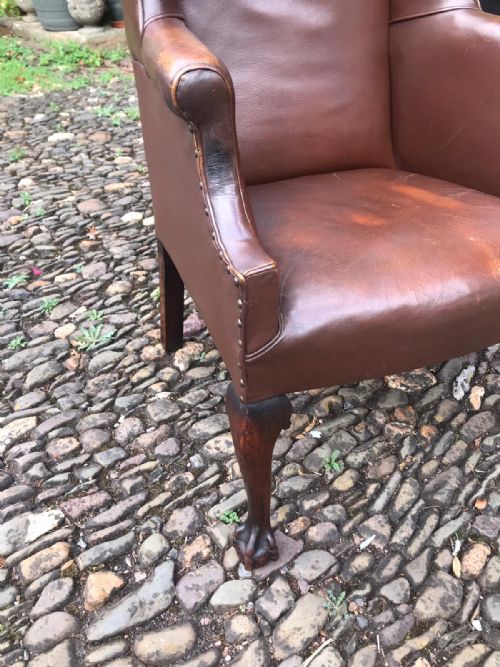 ANTIQUE LEATHER BALL AND CLAW WING CHAIR - ADDITIONAL PHOTO 1